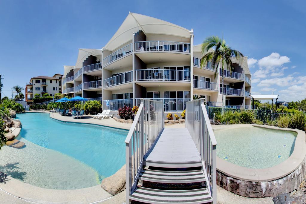 Endless Summer Resort Кулъм Бийч Екстериор снимка